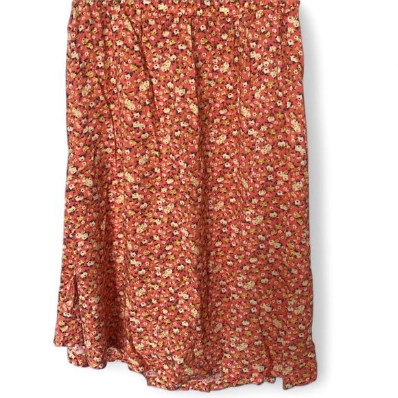 Old navy floral dress - Picture 4 of 6